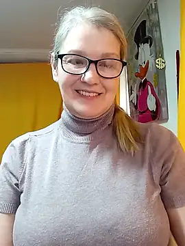 irinamaux online show from March 14, 2026, 6:30 am