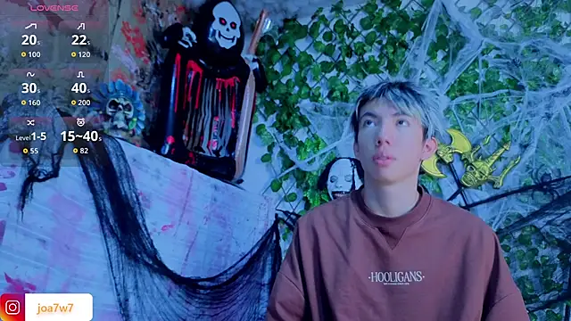 Levii Ackermann online show from October 13, 2025, 12:49 pm