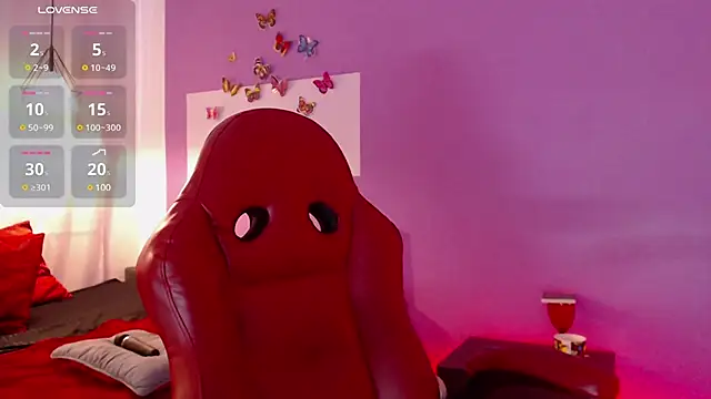 fransheska rossi online show from January 8, 2025, 3:07 pm