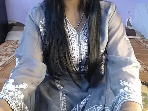 Freya nia online show from January 24, 2025, 1:14 pm