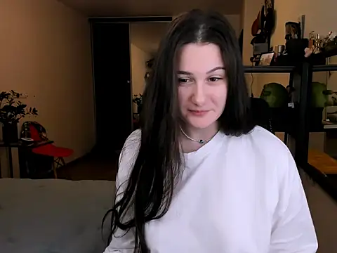 nostripchat online show from October 7, 2025, 6:16 pm