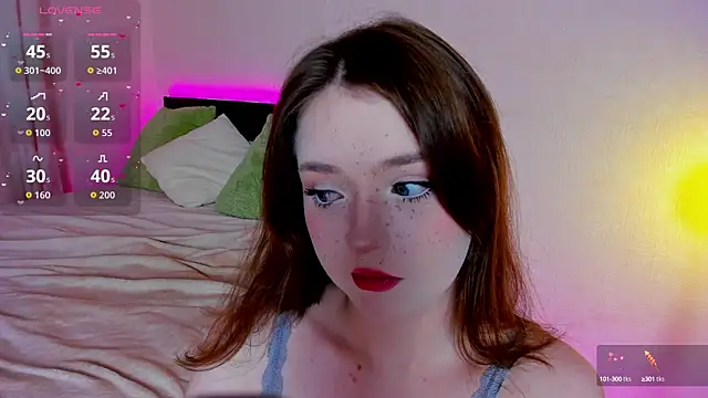 lexxxxxxi online show from October 10, 2025, 6:29 pm