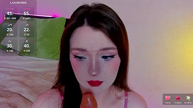 lexxxxxxi online show from November 27, 2025, 5:26 pm