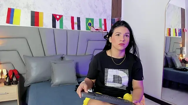 Snapshot of Sofi_Perez_ chatting on July 6, 2026, 11:29 am Sofi Perez online show from July 6, 2026, 11:29 am