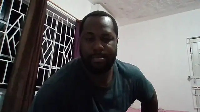 Bighood T online show from October 18, 2025, 1:41 am