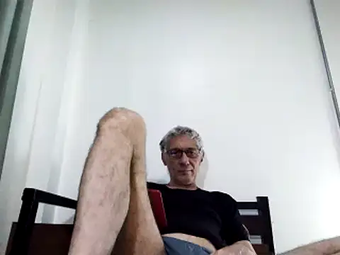 BIGUNCUTHARDCOCK online show from March 12, 2025, 11:31 am