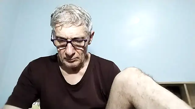 BIGUNCUTHARDCOCK online show from September 14, 2025, 1:05 am