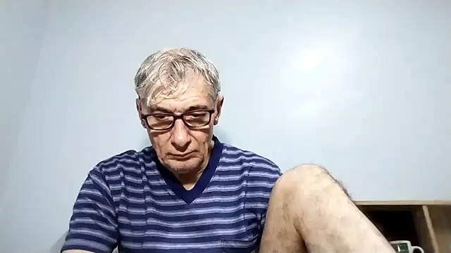 BIGUNCUTHARDCOCK online show from September 19, 2025, 12:56 am