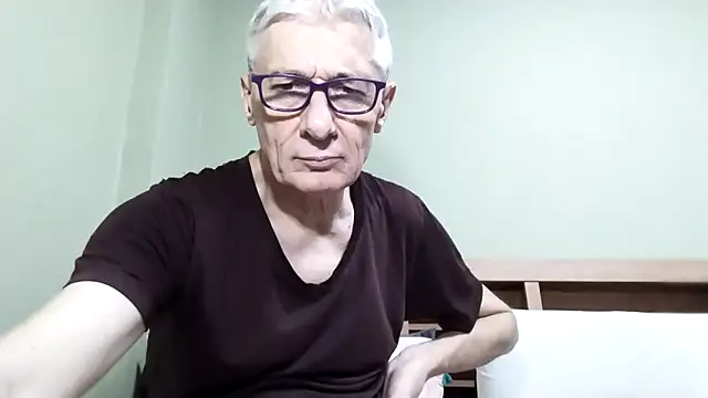 BIGUNCUTHARDCOCK online show from October 4, 2025, 2:48 pm