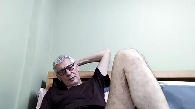 BIGUNCUTHARDCOCK online show from October 25, 2025, 12:34 pm