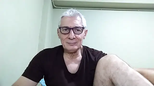 BIGUNCUTHARDCOCK online show from January 16, 2026, 2:10 pm