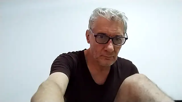 BIGUNCUTHARDCOCK online show from February 16, 2026, 12:40 am