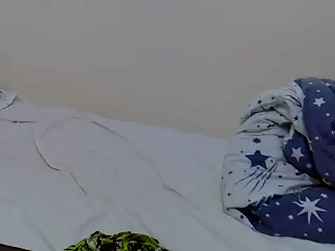 Giannah01 online show from February 3, 2025, 4:35 am