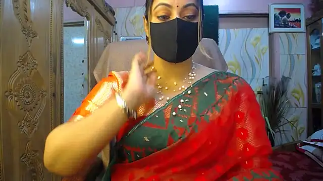 SohanaSabaSexy online show from December 15, 2025, 5:17 pm