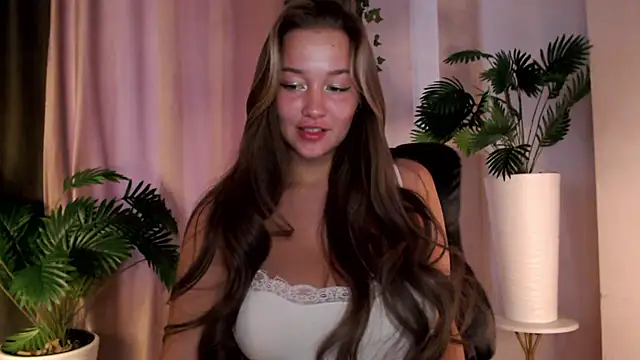 Milk Bunny online show from February 26, 2025, 9:42 am