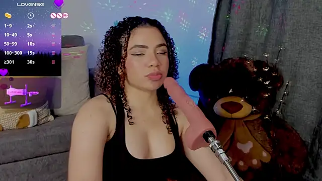 Queen Deepthroat online show from December 10, 2024, 1:11 am