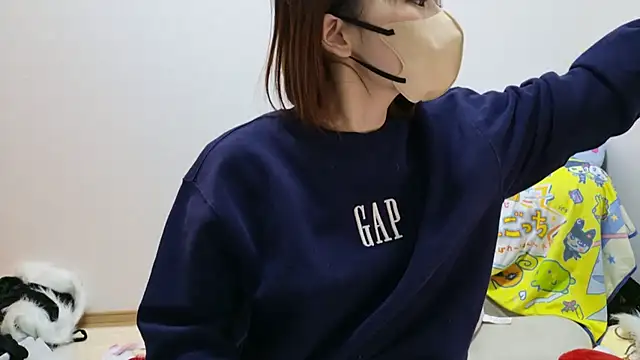 hi---chan- online show from December 22, 2024, 11:09 pm