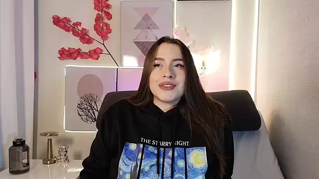 Snapshot of Linaa_morris chatting on May 28, 2026, 10:23 am Linaa morris online show from May 28, 2026, 10:23 am