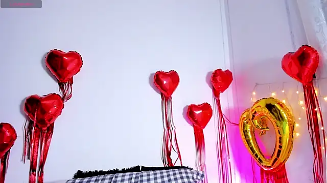 daarklover online show from March 3, 2026, 12:39 am