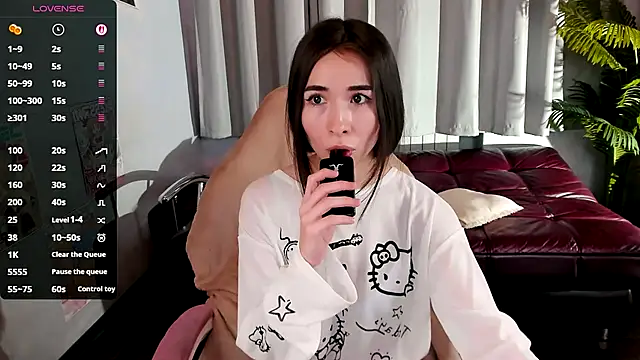 ashleyro1 online show from December 2, 2025, 2:45 pm