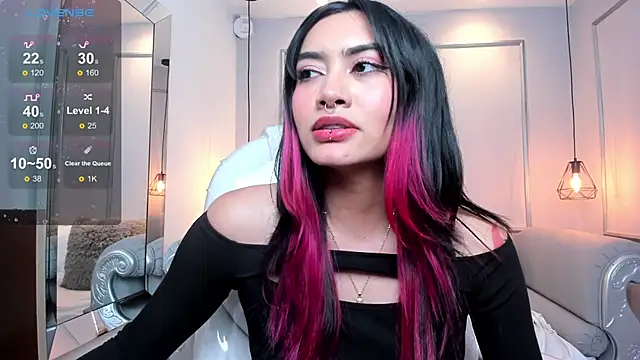 AzuraKindong online show from January 20, 2025, 10:26 pm