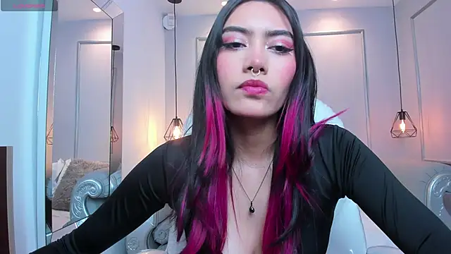 AzuraKindong online show from March 12, 2025, 7:17 pm