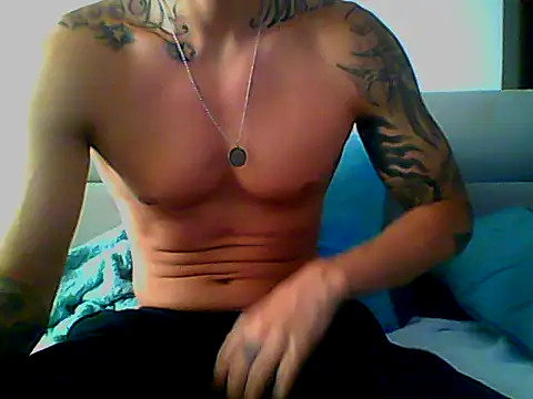 Skater29xx2 online show from February 26, 2025, 2:57 pm