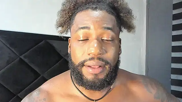 Dancelwashington online show from February 13, 2025, 11:37 pm