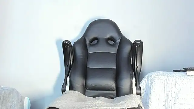 Dancelwashington online show from October 25, 2025, 8:03 pm