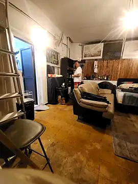 CTPuIITu3 online show from March 15, 2025, 5:37 pm