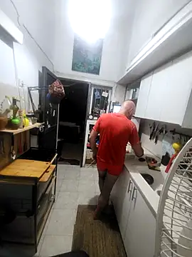 CTPuIITu3 online show from October 8, 2025, 7:22 pm