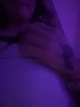 greedybratt online show from November 13, 2025, 7:40 am