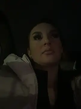 SecretSienna online show from March 17, 2026, 2:38 am