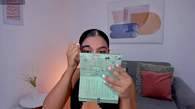 amandaconner online show from April 21, 2026, 10:21 am