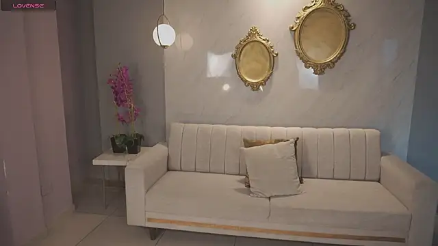 sarawinstone online show from February 14, 2026, 12:13 pm