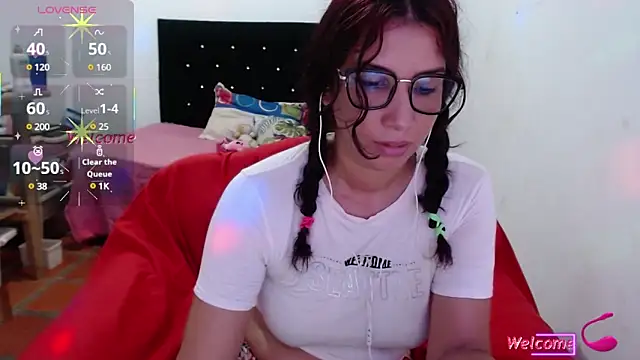 Ainhoa-hot online show from February 13, 2025, 10:34 am