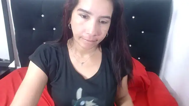 Ainhoa-hot online show from September 8, 2025, 7:46 pm