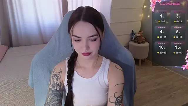 kate leoo online show from April 12, 2026, 10:09 am