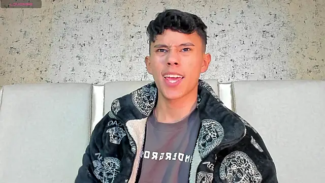 Angel esteban fx online show from March 8, 2025, 9:50 am