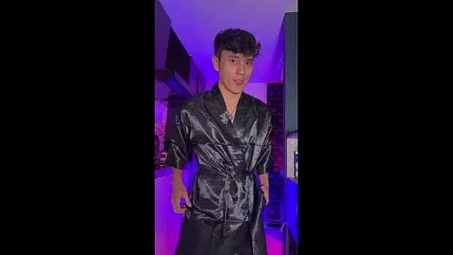 Angel esteban fx online show from March 15, 2026, 5:13 am