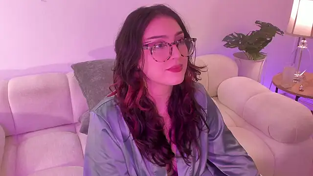 freya bella  online show from December 6, 2024, 9:10 am