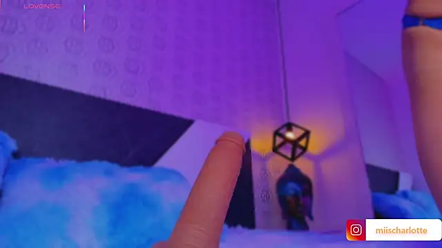 MiissCharlotte online show from March 11, 2025, 8:20 am