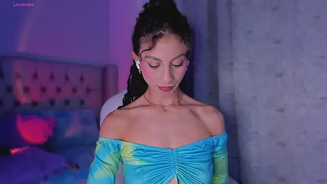 MiissCharlotte online show from October 30, 2025, 1:07 am