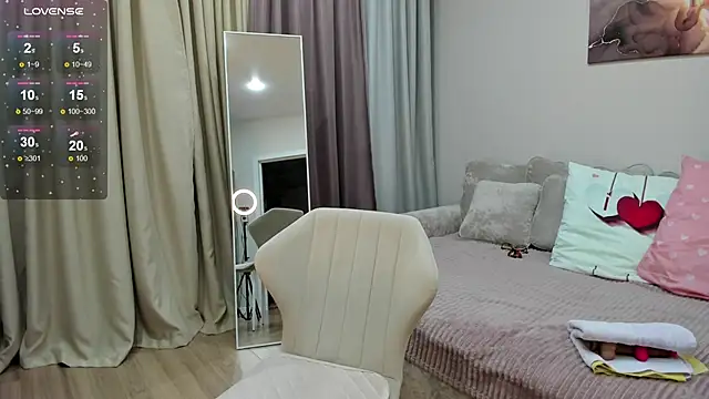 Adele Rimm online show from April 20, 2026, 4:54 pm