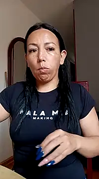 Laura martin  online show from March 6, 2025, 2:40 pm