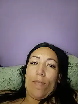 Snapshot of Laura_martin_ chatting on June 25, 2026, 11:53 pm Laura martin online show from June 25, 2026, 11:53 pm