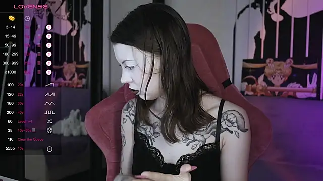 prettybones online show from January 3, 2025, 6:22 am