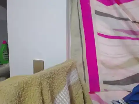 Stepmom slut 50 online show from March 13, 2025, 5:07 pm