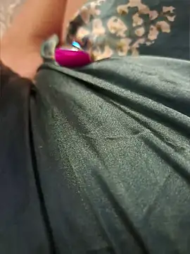 SexyErola27 online show from April 18, 2026, 7:07 pm