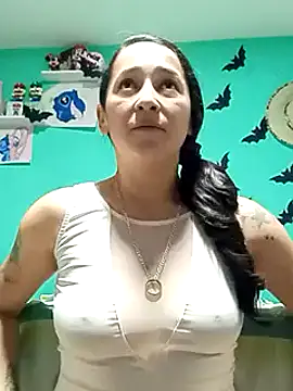 emilypoppy3 online show from January 10, 2025, 2:23 pm